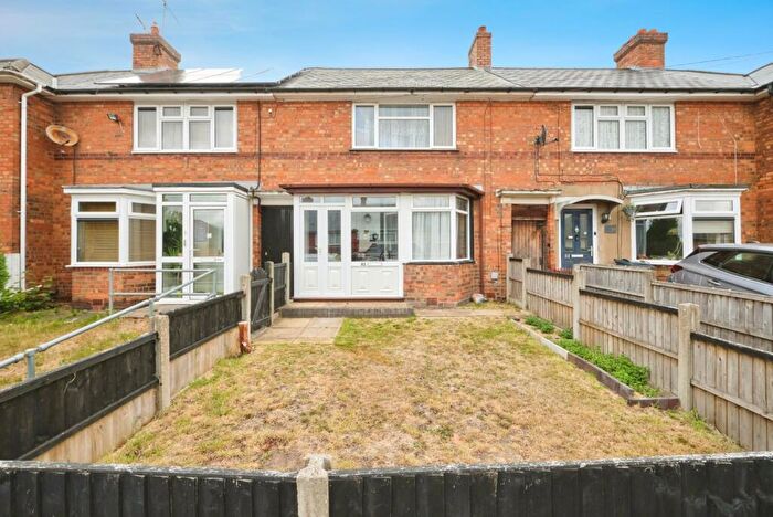 3 Bedroom Terraced House For Sale In Bendall Road, Kingstanding, Birmingham, B44