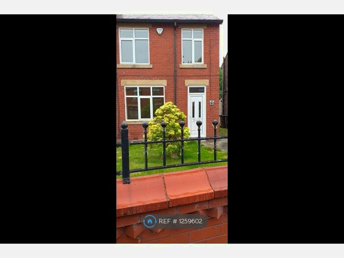 3 Bedroom Semi-Detached House To Rent In Pilling St, Leigh WN7