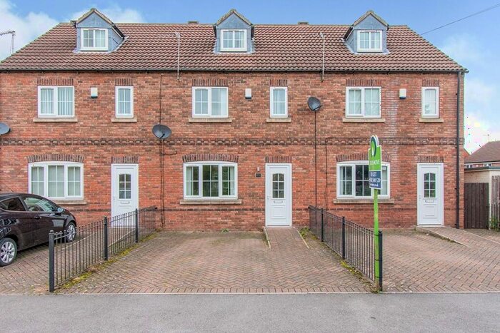 3 Bedroom House To Rent In Fir Tree Avenue, Auckley, Doncaster, South Yorkshire, DN9