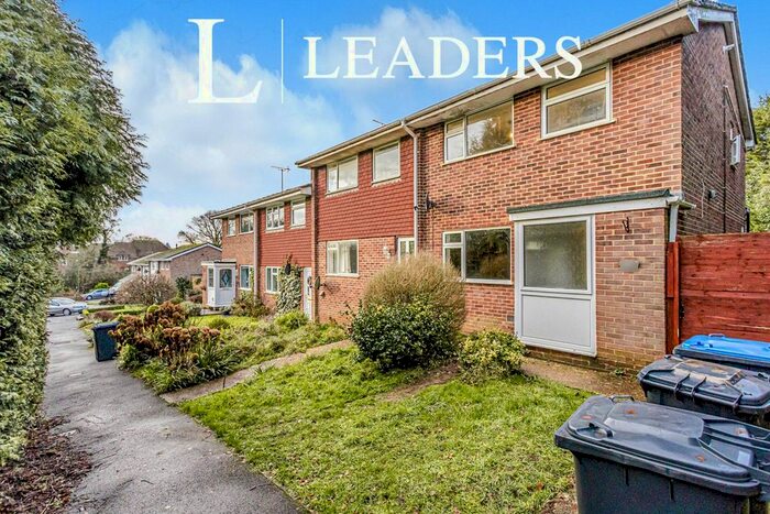 3 Bedroom Semi-Detached House To Rent In Duncton Close, Haywards Heath, RH16