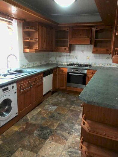 3 Bedroom House To Rent In Maybury Road, Newham, E13