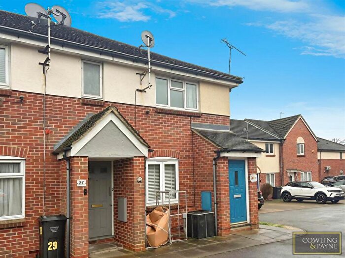 1 Bedroom Apartment To Rent In Maitland Road, Wickford, Essex, SS12