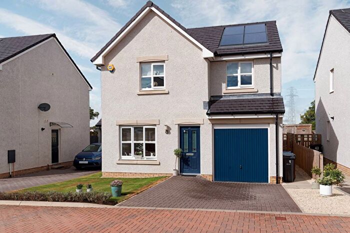 4 Bedroom Detached House For Sale In Bissett Square, East Calder, Livingston, West Lothian, EH53