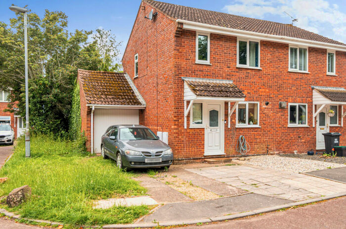 2 Bedroom Semi-Detached House For Sale In Tamarind, Willand, Cullompton, Devon, EX15