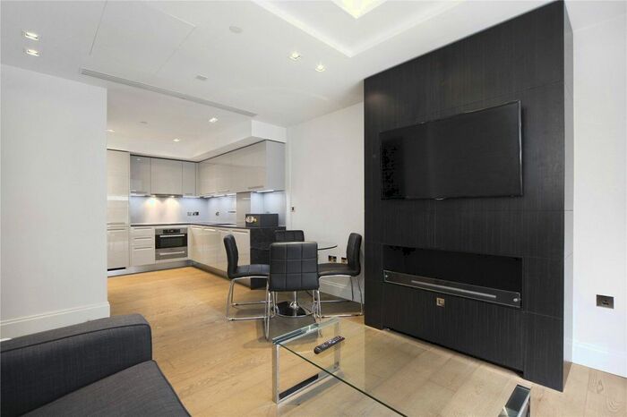 1 Bedroom Flat To Rent In Kensington High Street, London, W14