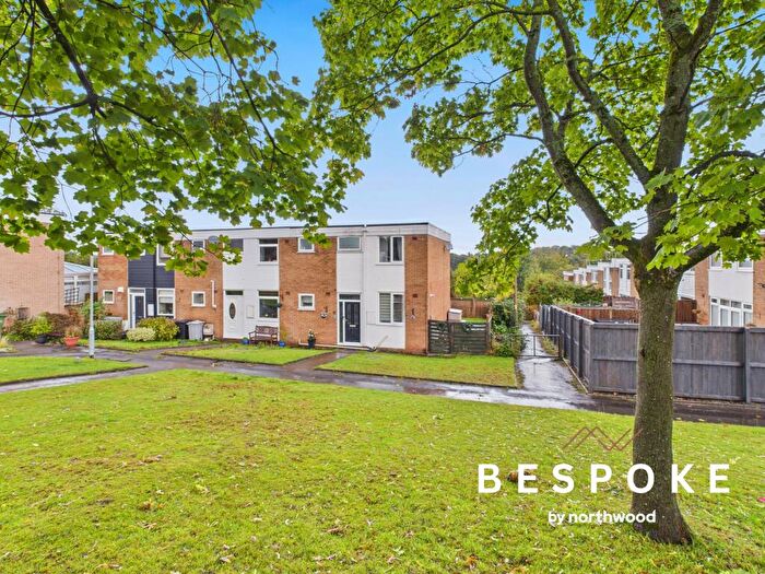 3 Bedroom End Of Terrace House For Sale In Bramble Close, Macclesfield, SK10