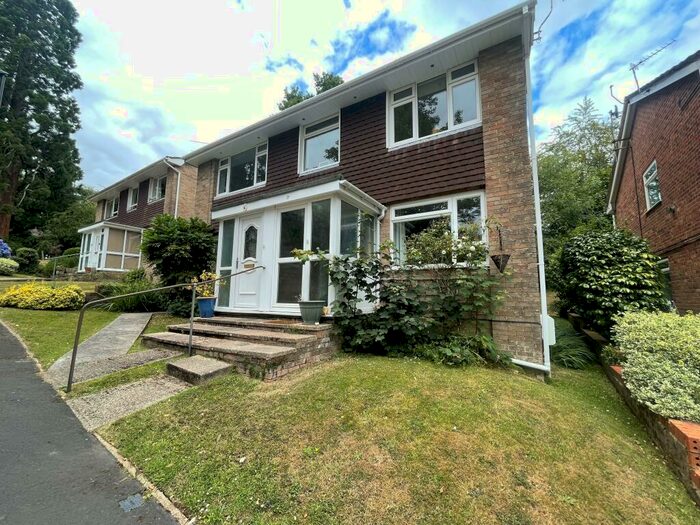 2 Bedroom Apartment To Rent In Redwood Way, Southampton, SO16