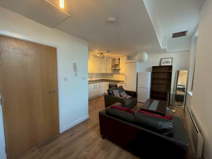1 Bedroom Flat To Rent In Grainger Street, Newcastle Upon Tyne, NE1