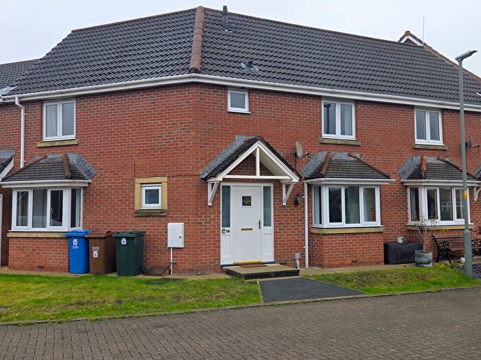 3 Bedroom Mews To Rent In Marine Crescent, Buckshaw Village, PR7