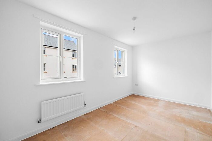 3 Bedroom Terraced House For Sale In Callington Road, Tavistock, PL19