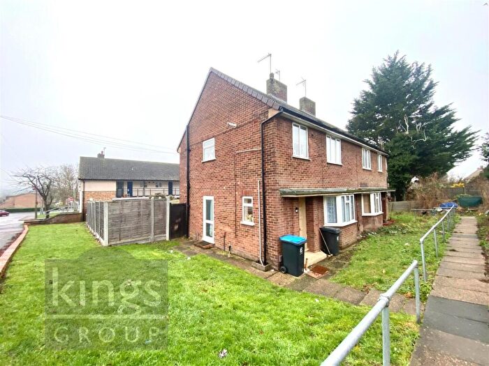 Studio For Sale In Princesfield Road, Waltham Abbey, EN9