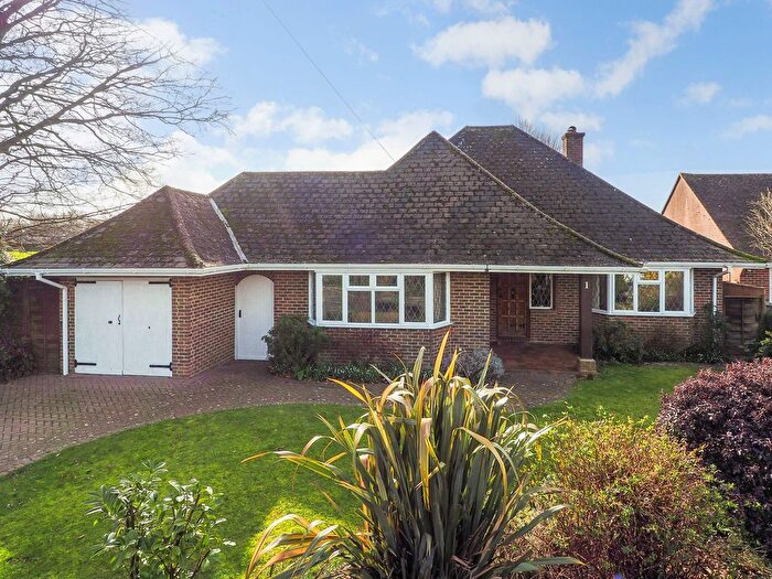 3 Bedroom Detached Bungalow For Sale In Flaxman Avenue, Chichester, PO19