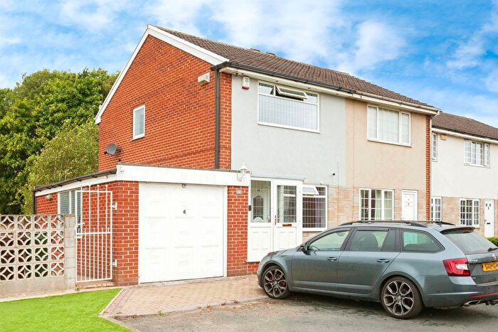2 Bedroom Terraced House To Rent In Greenacres Close, Ossett, WF5