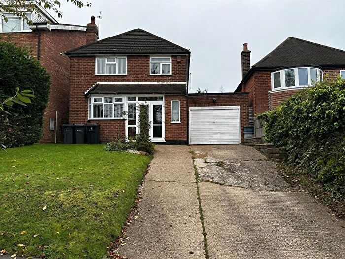 3 Bedroom Detached House For Sale In Millfield Road, Handsworth Wood, Birmingham, B20