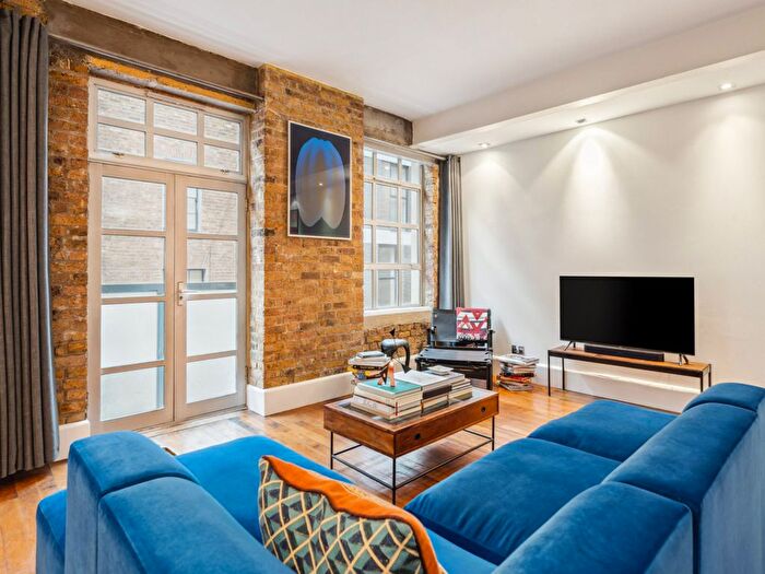 2 Bedroom Flat For Sale In Dingley Place, London, EC1V