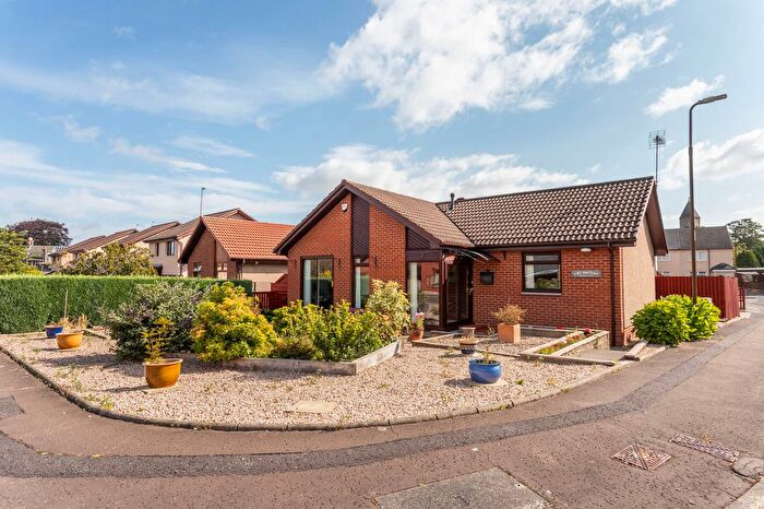 2 Bedroom Detached Bungalow For Sale In Kinacres Grove, Bo'ness, EH51