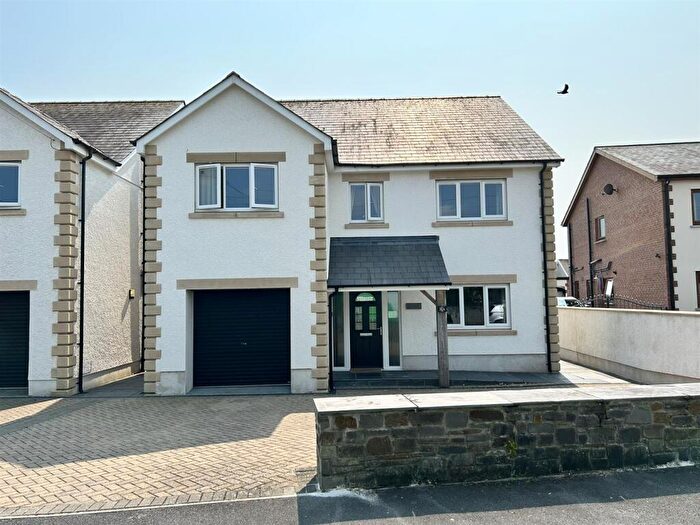 6 Bedroom Detached House For Sale In Park Terrace, Burry Port, SA16