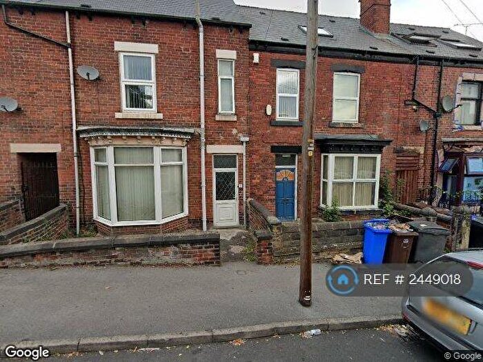 4 Bedroom Terraced House To Rent In Hampton Road, Sheffield, S5