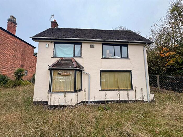 2 Bedroom Detached House For Sale In Chester Road, Birmingham, B73