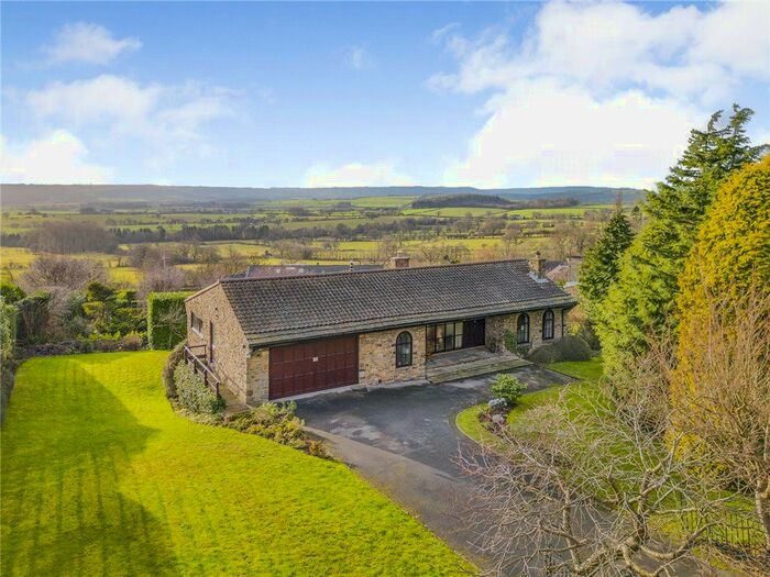 4 Bedroom Detached House For Sale In Barrowby Lane, Kirkby Overblow, Harrogate, North Yorkshire, HG3