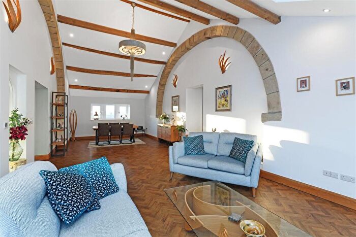 4 Bedroom Semi Detached House For Sale In Boston Hill, Hebden Bridge, HX7