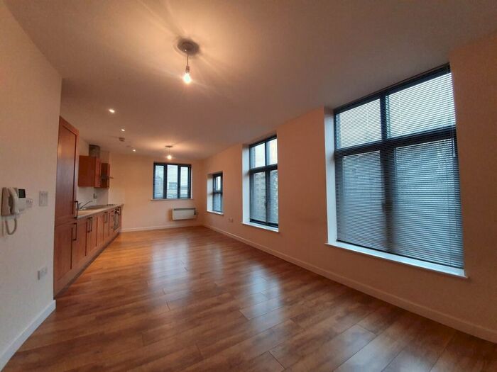 1 Bedroom Flat To Rent In East Street, Leeds, LS9