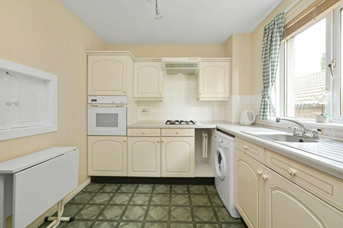 3 Bedroom End Of Terrace House For Sale In Ladehead, Edinburgh, EH6