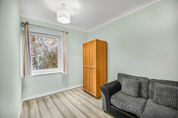 2 Bedroom Flat To Rent In Charing Cross Road, Covent Garden, WC2H