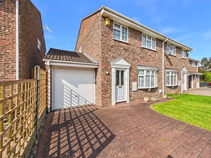 3 Bedroom Semi Detached House For Sale In Thrush Close, Abbeydale, Gloucester, Gloucestershire, GL4