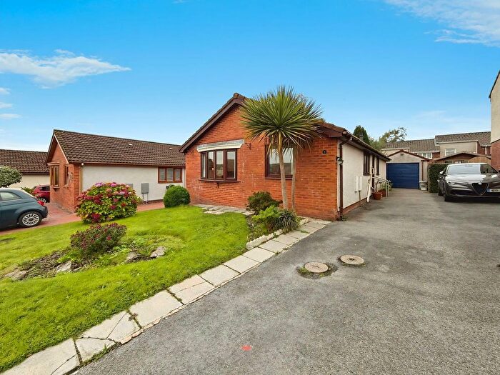 3 Bedroom Bungalow For Sale In Ffordd Abiah, Clydach, Swansea, SA6