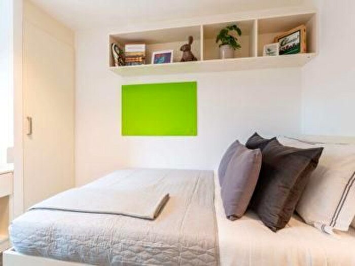 1 Bedroom Flat To Rent In Anchor Road, Bristol, BS1