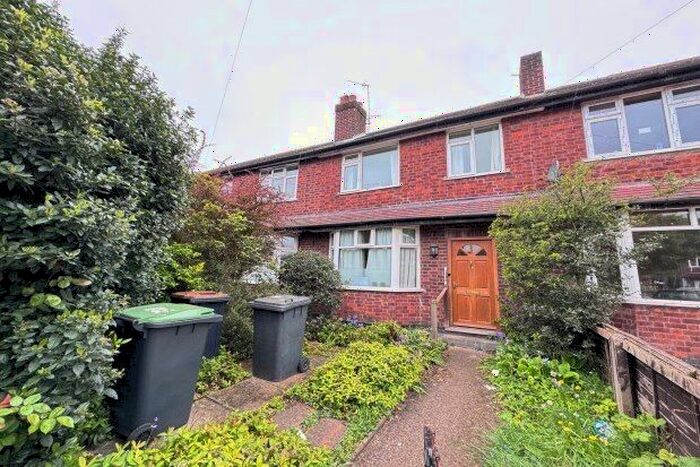 4 Bedroom Property To Rent In City Road, Nottingham, NG9