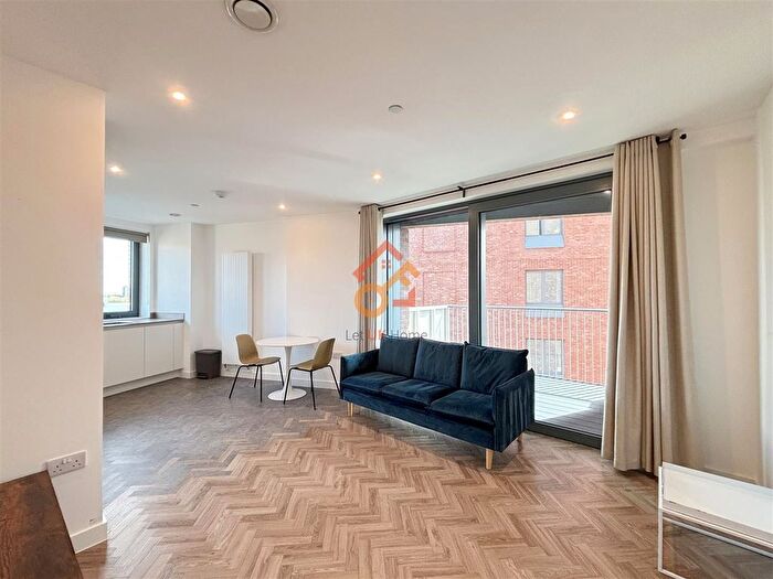 1 Bedroom Flat To Rent In River Apartment, Gillender Street, London, E3