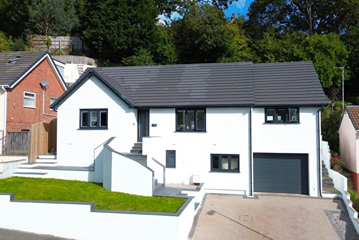 4 Bedroom Detached Bungalow For Sale In Southfield Avenue, Preston, Paignton, TQ3
