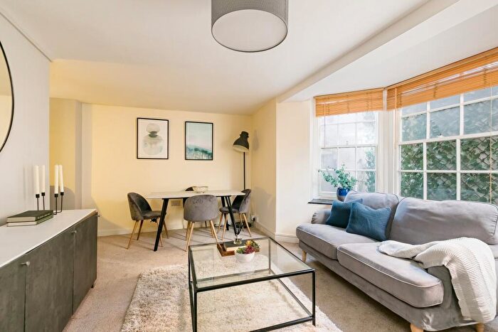 1 Bedroom Flat To Rent In Granby House, Granby Hill, Clifton, BS8