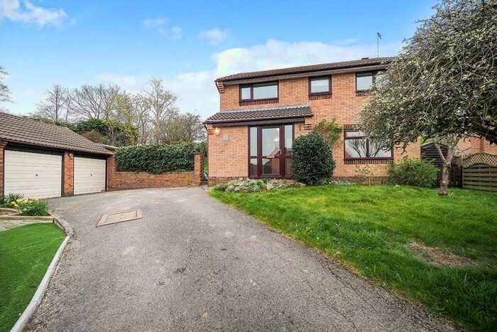 4 Bedroom Detached House To Rent In Moulton Close, Swanwick, Alfreton, Derbyshire, DE55