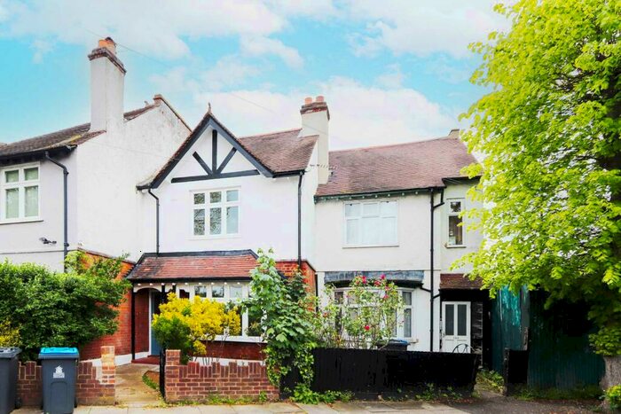 4 Bedroom Terraced House To Rent In Blagdon Road, New Malden, KT3