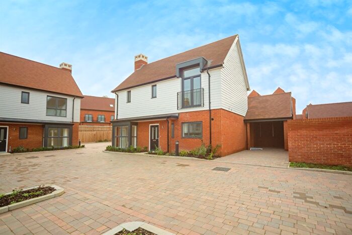 3 Bedroom Detached House For Sale In Chilmington Rise, Great Chart, Ashford, TN23