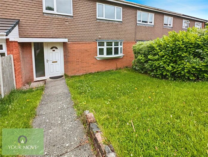 3 Bedroom Terraced House To Rent In Wesley Walk, Bromsgrove, B60