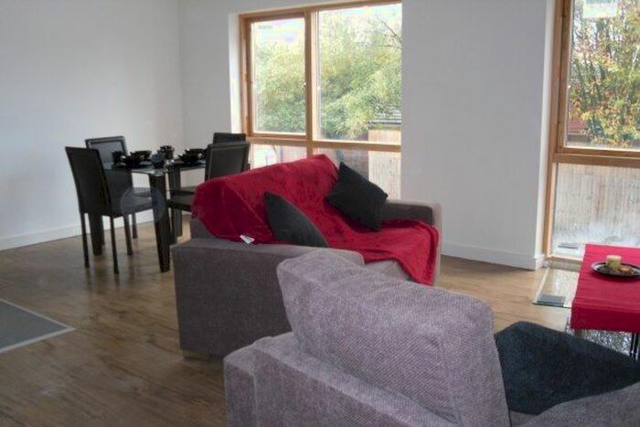 1 Bedroom Flat To Rent In St. Crispins Court, Mansfield, NG18