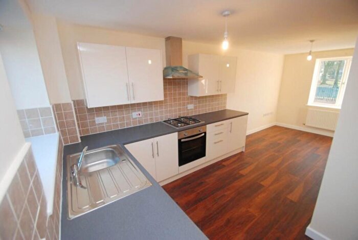 2 Bedroom Flat To Rent In Nesbitt Close, Stafford, ST17
