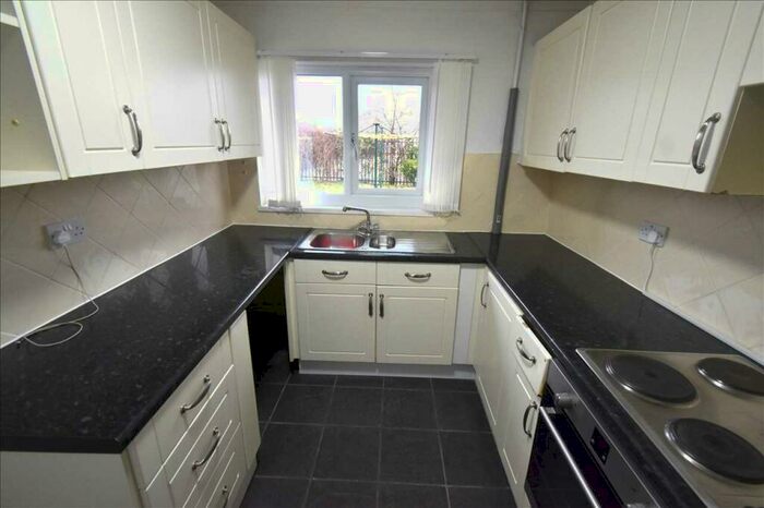 2 Bedroom Apartment To Rent In Shakespeare Road, Dartford, DA1