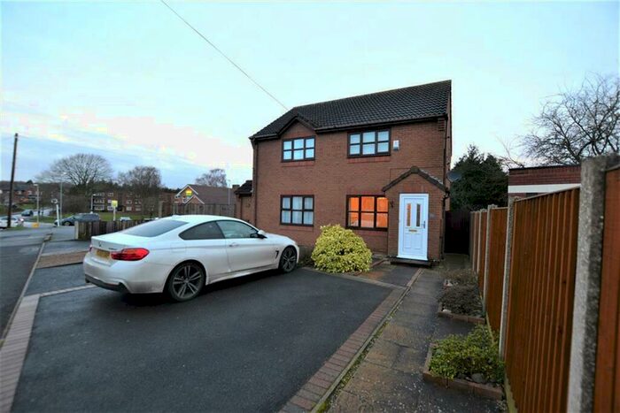 2 Bedroom Semi-Detached House To Rent In Windsor Road, Stourbridge, DY8