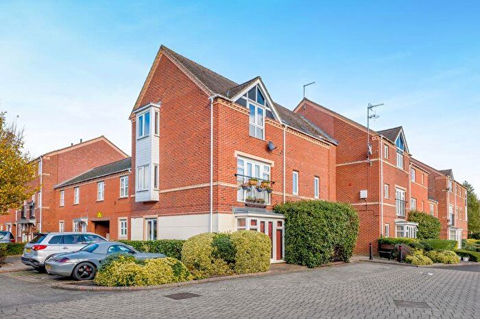 1 Bedroom Flat For Sale In Verney Road, Banbury - No Onward Chain, OX16