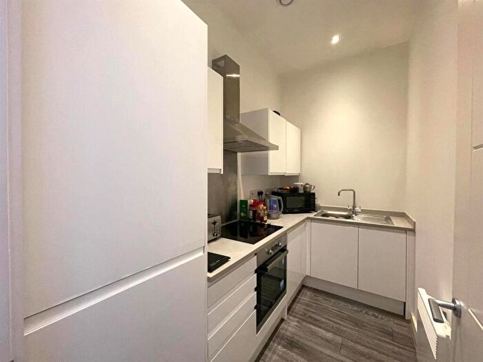 2 Bedroom Apartment To Rent In Vicarage Farm Road, Peterborough, PE1