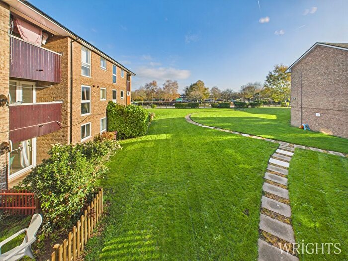 2 Bedroom Maisonette To Rent In Jordans, Welwyn Garden City., AL7