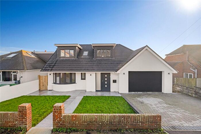 4 Bedroom Detached House For Sale In Rodmell Avenue, Saltdean, Brighton, East Sussex, BN2