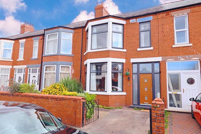 4 Bedroom Terraced House For Sale In Rutland Road, Wrexham, LL13