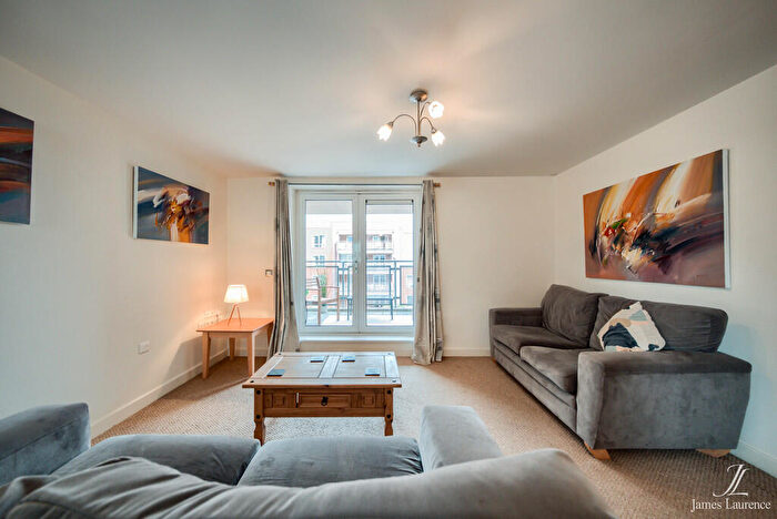 2 Bedroom Apartment For Sale In Heritage Court, Warstone Lane, Jewellery Quarter, B18