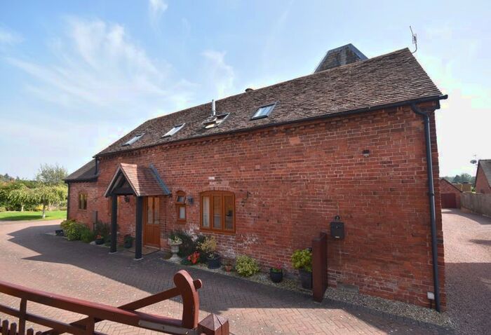 3 Bedroom Barn Conversion For Sale In Lineage Court, Burford, Tenbury Wells, WR15